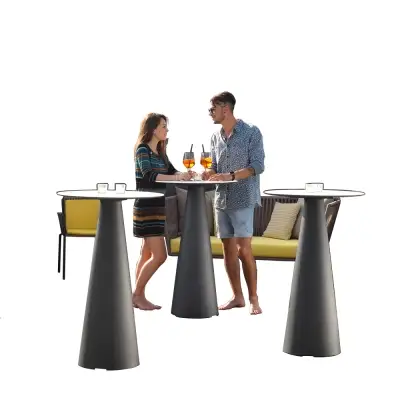 Tables d'extérieur