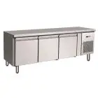 TABLE RÉFRIGÉRÉE  EN ACIER INOX AISI 304 - VENTILÉ - h.65 cm - Mod. G-UGN3100TN - GASTRONORM 1/1 ( 53x32,5 cm) - CAPACITÉ BRUTE 262 Lt - N. 3 PORTES - Température -2°/+8°C - Dim. 179,5x70x65 cm - Norme CE