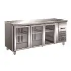 TABLE RÉFRIGÉRÉE EN ACIER INOX AISI 304 - VENTILÉ - Mod. G-GN3100TNG - GASTRONORM 1/1 ( 53x32,5cm) - CAPACITÉ BRUTE ' 417 Lt - N. 3 PORTES EN VERRE - Température +2°/+8°C - Dim. 179,5x70x86 cm - Norme CE