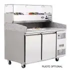 TABLE RÉFRIGÉRÉE / COMPTOIR À PIZZA EN ACIER INOX - Mod. EPF3495GR/38 - CLASSE ÉNERGÉTIQUE A - AVEC VITRINE PORTE-INGRÉDIENTS GN 1/3 - POUR BACS À PÂTONS 60 x 40 cm - FROID VENTILÉ - 2 PORTES - TEMPÉRATURE -2°/+8°C - Dim. L 151 x P 80 x h 143,5 cm - Norme