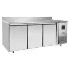TABLE RÉFRIGÉRÉE AVEC DOSSERET EN ACIER INOX - FROID VENTILÉ - Mod. EPF3472GR-SB-304T - GASTRONORM 1/1 (53 x 32,5 cm) - 3 PORTES - CAPACITÉ 420 L - TEMPÉRATURE -17°/-22°C - Dim. L 179,5 x P 70 x h 95 cm - Norme CE