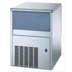 MACHINE À GLAÇONS CUBES PLEINS, SYSTÈME À ASPERSION  - Cod. TM70 - TYPE GLAÇON  S/M/L/E - CUBE  gr 14/17/32/41 - PRODUCTION JUSQU'À  kg 38/24 h - Dim. cm L 49,7 x P 59,2 x H 68,7 - Norme CE