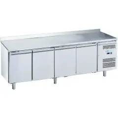 Table réfrigérée avec dosseret en acier inox AISI 201 - Mod M-GN4200TN-FC - Gastronorm 1/1 (53 x 32,5 cm) - Ventilé - Capacité brute 553 Lt - N 4 portes - Température +2°/+8°C - Dimensions cm L 223 x P 70 x 95 H