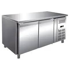 TABLE RÉFRIGÉRÉE EN ACIER INOX AISI 304 - SPÉCIAL PÂTISSERIE - FROID VENTILÉ - Mod. RVZ2100TN - 2 PORTES - CAPACITÉ 428 L - TEMPÉRATURE -2°/+8°C - Dim. L 151 x P 80 x h 86 cm - Norme CE