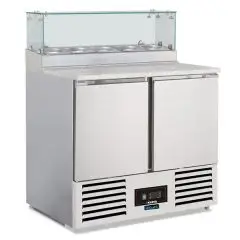 Table saladette r&eacute;frig&eacute;r&eacute;e mod&egrave;le SALADETTE SF 901 GZ, temp&eacute;rature +2&deg;C / +8&deg;C, capacit&eacute; brute 257 Lt, dimensions ext&eacute;rieures 900 x 700 x 1180 mm.