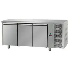 TABLE RÉFRIGÉRÉE EN ACIER INOX AISI 304 - VENTILÉE - Mod. UG03MGN - GASTRONORM 1/1 - N. 3 PORTES - TEMPÉRATURE 0°/+10°C - Dim. cm. 187x70xh85/92 - Norme CE