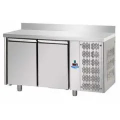 TABLE RÉFRIGÉRÉE AVEC DOSSERET EN ACIER INOX AISI 304 - POUR PÂTISSERIE - PLAQUES cm 60x40 - VENTILÉE - Mod. UQ02MAL - N. 2 PORTES - TEMPÉRATURE 0°/+10°C - Dim. 160x80xh95/102 cm - Norme CE