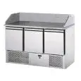 SALADETTE ET COMPTOIR RÉFRIGÉRÉ À PIZZA - Mod. SLV03PZ - VENTILÉ - GASTRONORM 1/1 (cm 53x32,5) - PLAN DE TRAVAL ET DOSSERET EN GRANIT - N. 3 PORTES RÉFRIGÉRÉES - TEMPÉRATURE +4°/+6°C - Dim. 141x70xh107 cm - Norme CE