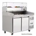 TABLE RÉFRIGÉRÉE / COMPTOIR À PIZZA EN ACIER INOX - Mod. EPF3495GR/38 - CLASSE ÉNERGÉTIQUE A - AVEC VITRINE PORTE-INGRÉDIENTS GN 1/3 - POUR BACS À PÂTONS 60 x 40 cm - FROID VENTILÉ - 2 PORTES - TEMPÉRATURE -2°/+8°C - Dim. L 151 x P 80 x h 143,5 cm - Norme