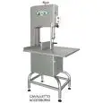 SCIE A OS mod. SM1650I - ACIER INOX - MONOPHASE - Puissance 1,5 hp - 1100W 230V monophasé -  Longueur lame 1650x16 mm - Hauteur de la coupe utilisable 240x190 mm de largeur - Norme CE - Verni