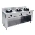 CUISINIÈRE À GAZ WOK CHINOISE 3 FEUX - MOD. EE03 - Construite exclusivement sur mesure - Compartiment ouvert  - Plan de travaille lisse - Puissance au gaz à choisir entre kW 9,5/14/21 - Dim. 150x50xh85 cm - Norme CE