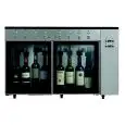 DISTRIBUTEUR DE VIN AU VERRE ET MACHINE À AZOTE - Mod VINO 8 - Plug & Play - Structure en acier inoxydable AISI 304 - Capacité : 8 bouteilles disposées en ligne, deux compartiments de 4 bouteilles chacun - Alimentation 220/240V/1/50 Hz - Dimensions cm L 1