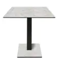 Table à plateau carré - finition claire Brooklyn - Colonne noire - Modèle 225-HPQ-403 - avec base H 73 cm