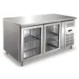 TABLE RÉFRIGÉRÉE EN ACIER INOX AISI 304 - VENTILÉE - Mod ECZ2100TNG - GASTRONORM 1/1 (cm 53 x 32,5) - 2 PORTES EN VERRE - CAPACITÉ Lt 314 - TEMPÉRATURE -2°/+8°C - DIMENSIONS cm L 136 x P 70 x H 86 - Norme CE