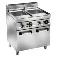CUISEUR À PÂTES À GAZ - Mod CPM30DM - 2 CUVES LT 25 + 25 - COMPARTIMENT AVEC PORTES À BATTANT - Puissance de 20 kW - Dimensions cm L 80 x P 70 x 104 H