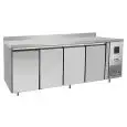TABLE RÉFRIGÉRÉE AVEC DOSSERET EN ACIER INOX - FROID VENTILÉ - Mod.EPF3442GR-SB-304T - CLASSE ÉNERGÉTIQUE A - GASTRONORM 1/1 (53 x 32,5 cm) - 4 PORTES - CAPACITÉ 560 L - TEMPÉRATURE -2°/+8°C - Dim. L 223 x P 70 x h 95 cm - Norme CE