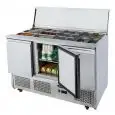 SALADETTE RÉFRIGÉRÉE POUR PRÉPARATION SALADES TN EN ACIER INOX AISI 304 - Mod. ESL3850GR - FROID STATIQUE - GASTRONORM 1/1 (53 x 32,5 cm) - 3 PORTES RÉFRIGÉRÉES - TEMPÉRATURE -2°/+8°C - Dim. L 136,5 x P 70 x h 95 cm - Norme CE