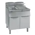 FRITEUSE À GAZ - LIGNE UNIKA - MOD. FG7215T - ÉCHANGEURS INTERNES DANS LA CUVE - 2 BACS DE 13 + 13 LITRES D'HUILE - 2 COMPARTIMENTS NEUTRES AVEC PORTE - DIMENSIONS Cm L 60 X P 70 X H 90 - POIDS Kg 80