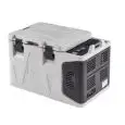 CONTENEUR ISOTHERMEOUVERTURE SUPÉRIEURE - Mod KOALA 50 - BRANCHABLE SUR PRISE ALLUME CIGARE - POUR LE TRANSPORT DE ALIMENTS FOOD OU NON FOOD FRAÎS OU SURGÉLÉS - CONVIENT POUR  GN 1/2 o 1/3 - CAPACITÉ' Lt 53 - DIM cm L 49,5 x P 80 x 50 H